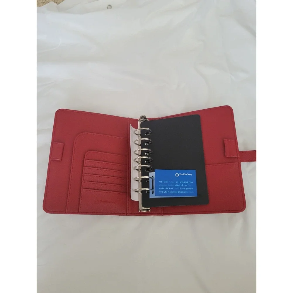 FranklinCovey Classic Ruby Red Pebble Leather 1.5
